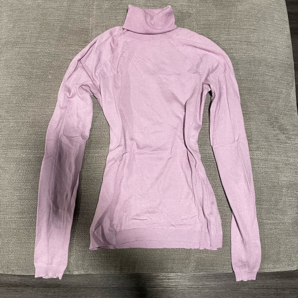 Women’s long sleeve turtleneck
